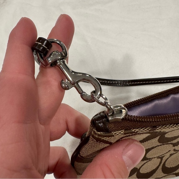 Coach Signature Collection Wristlet Clutch Universal Case Leather Jacquard - Picture 8 of 9